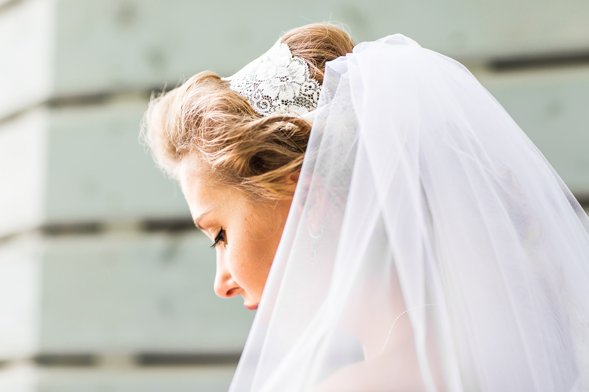 Beautiful bride with fashion wedding hairstyle